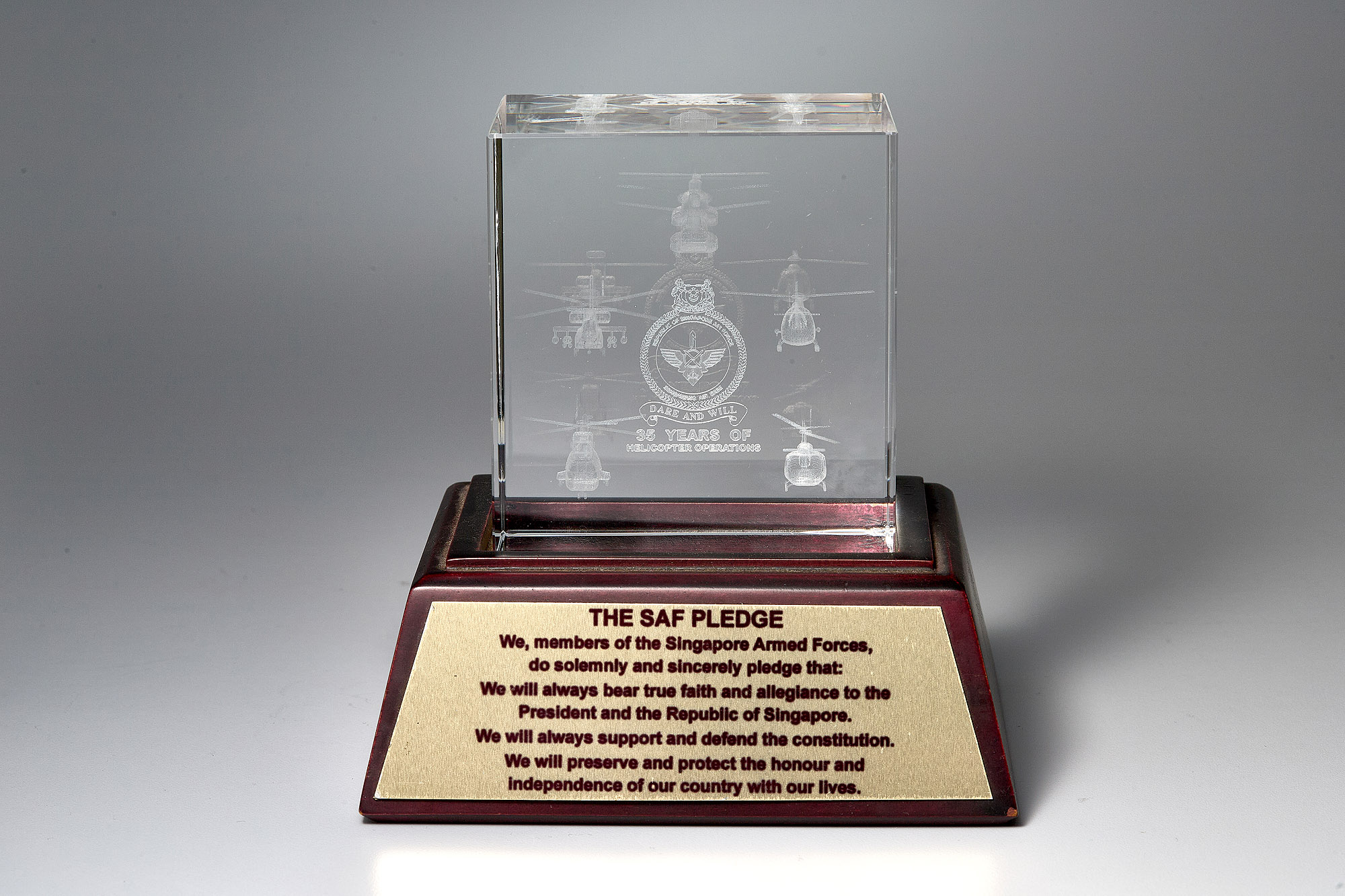 Crystal Inner Laser plaque on Wooden Base with Gold Transfer Plate